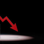 El precio del petróleo se derrumba ante amenaza de recesión económica en el mundo