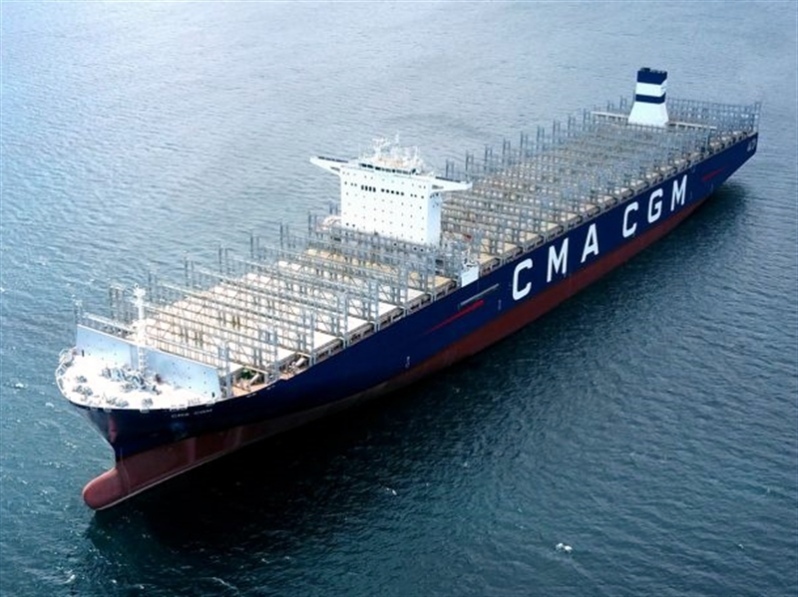 Caída de volúmenes de carga y fletes obligan a navieras a cerrar servicios en Transpacífico