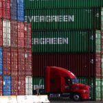 La escasez mundial de contenedores de envío ahora es un excedente