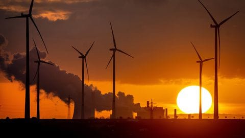 La Unión Europea acordó un impuesto al carbono para importaciones industriales