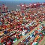 Desempeño de puertos de contenedores en el mundo se debilitó un 3,0% intermensual y un 0,7% interanual en diciembre de 2022