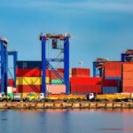 Las importaciones de estados unidos repuntan, pero se desploman exportaciones