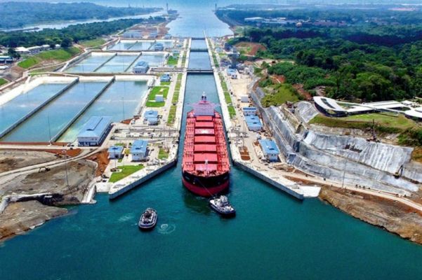 Transporte de carbón, uno de los más afectados por limitaciones en Canal de Panamá