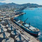 El Puerto de Santa Marta recibe el buque de maíz amarillo más grande en la historia de Colombia